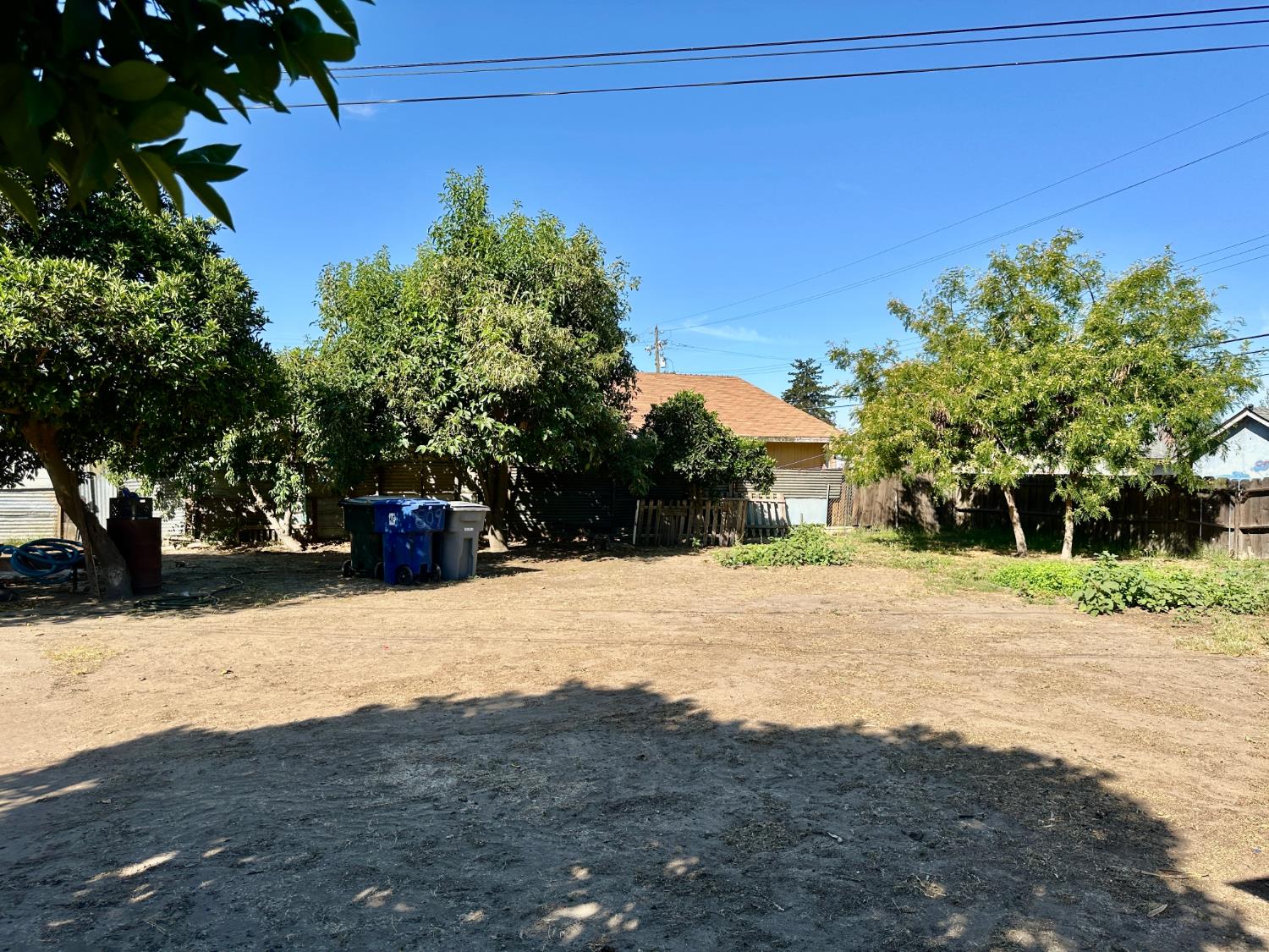 Photo 16