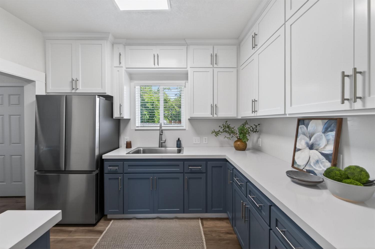 Single Family in Kingsburg