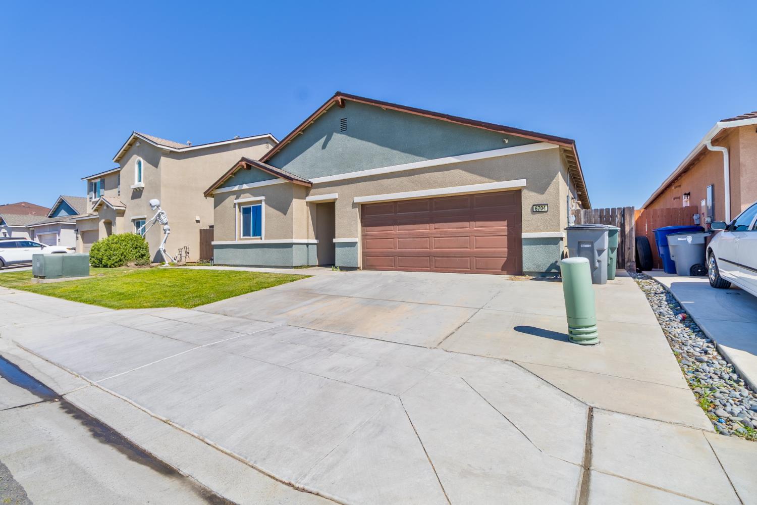 Single Family in Fresno - photo 3