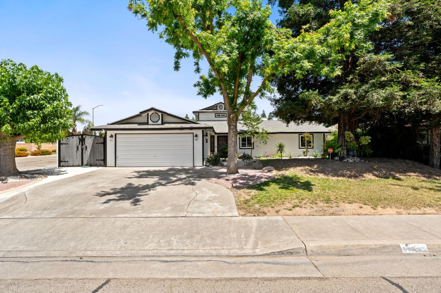 Single Family in Reedley