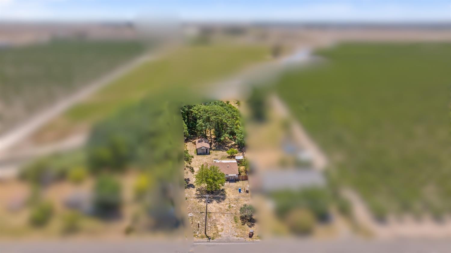 Single Family in Lemoore - photo 2