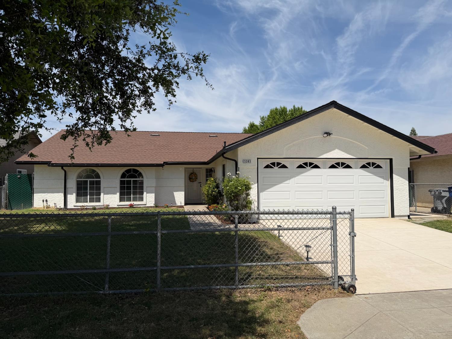 Single Family in Fresno - main photo