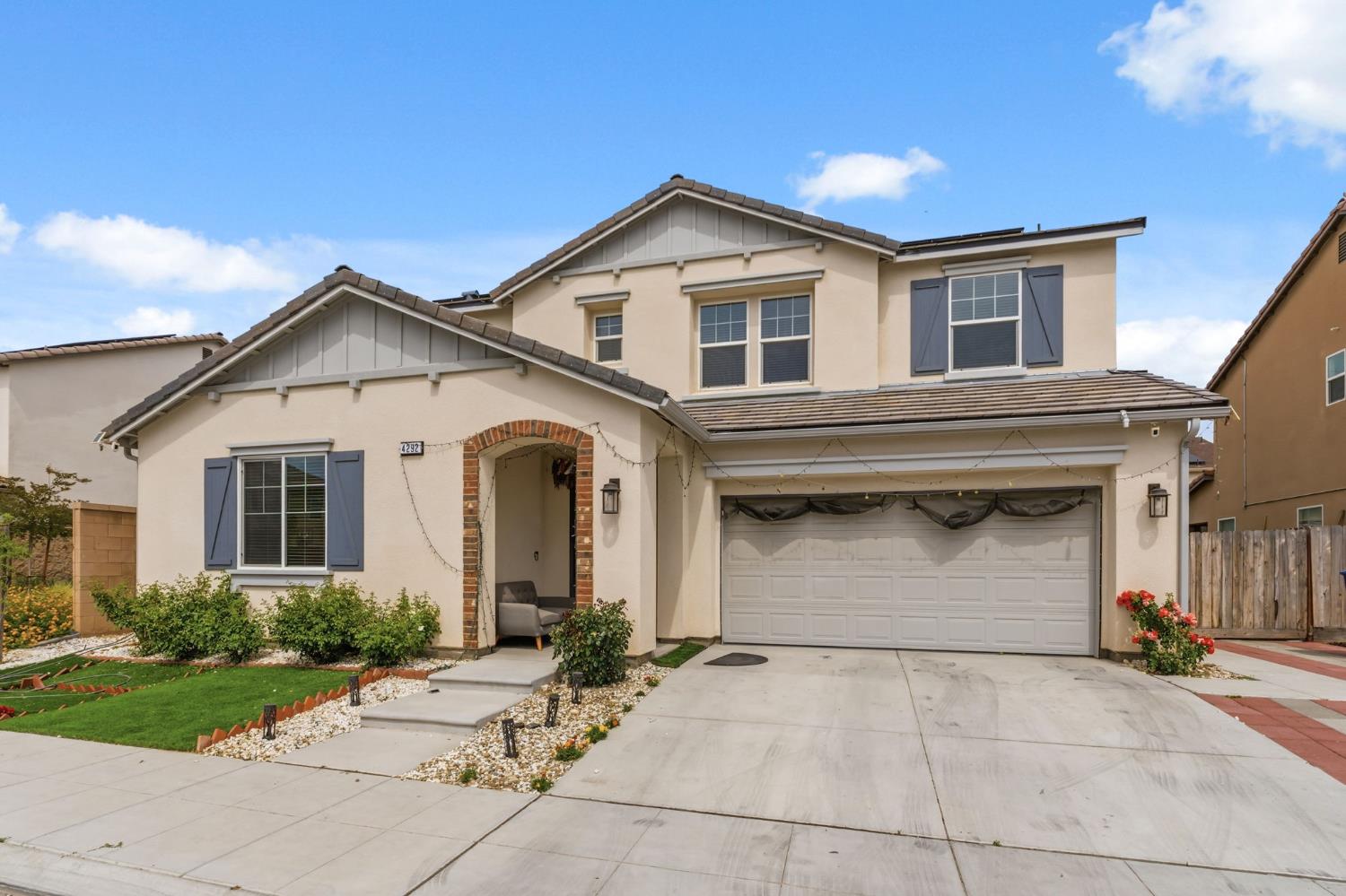 Single Family in Fresno - photo 2