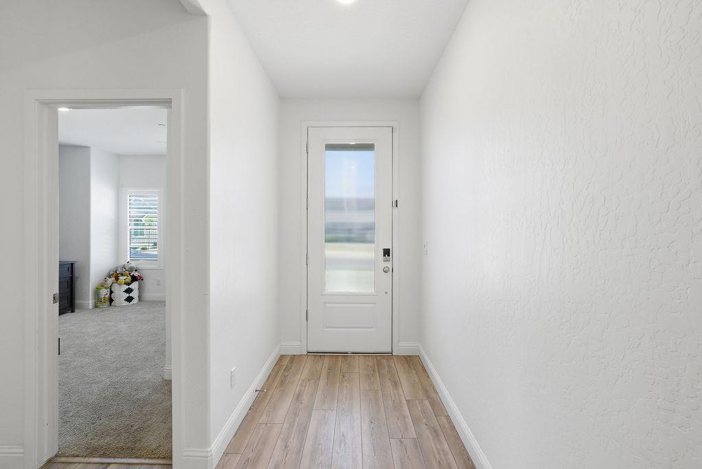 Single Family in Fresno - photo 2