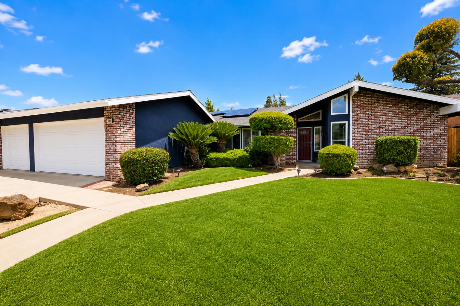 Single Family in Clovis - photo 3
