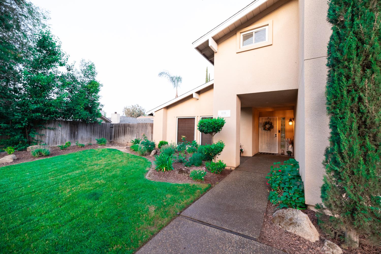 Single Family in Fresno - photo 2