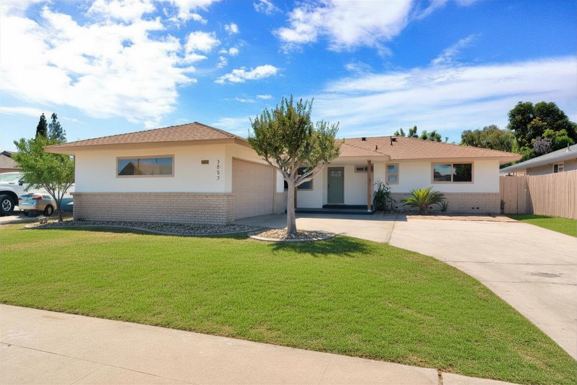 Single Family in Fresno