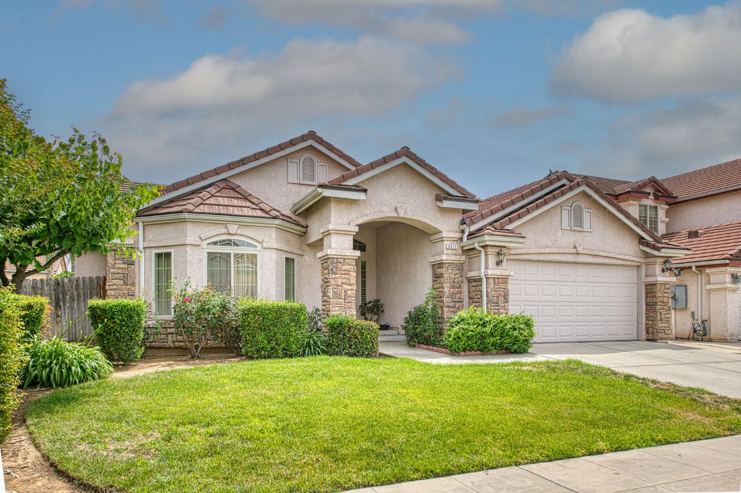 Single Family in Fresno - photo 2
