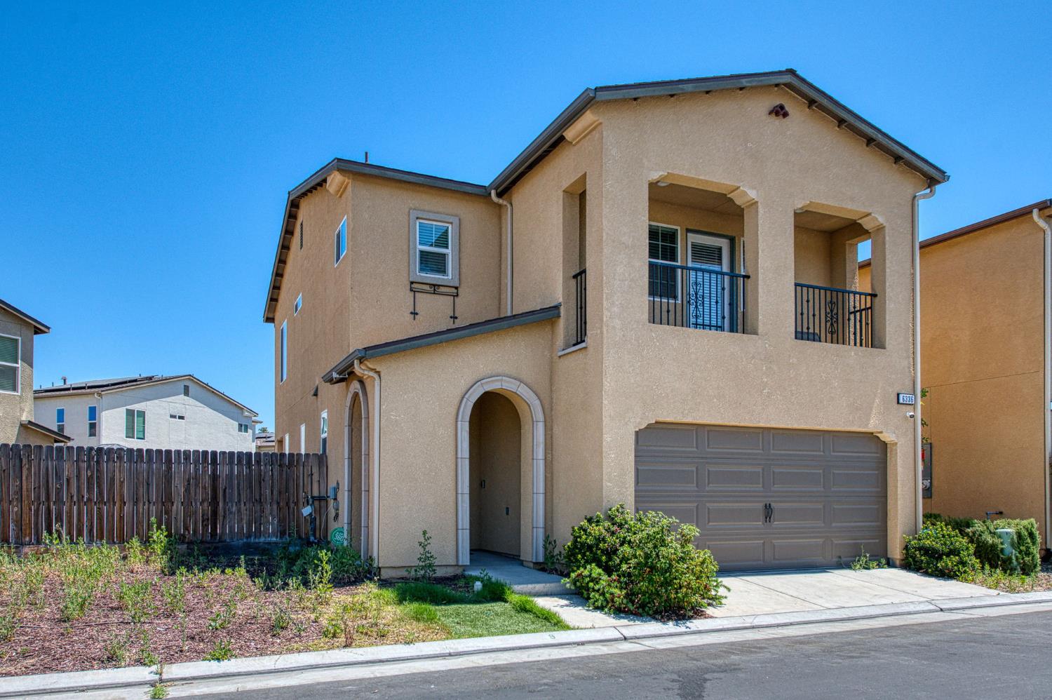 Single Family in Fresno - photo 3
