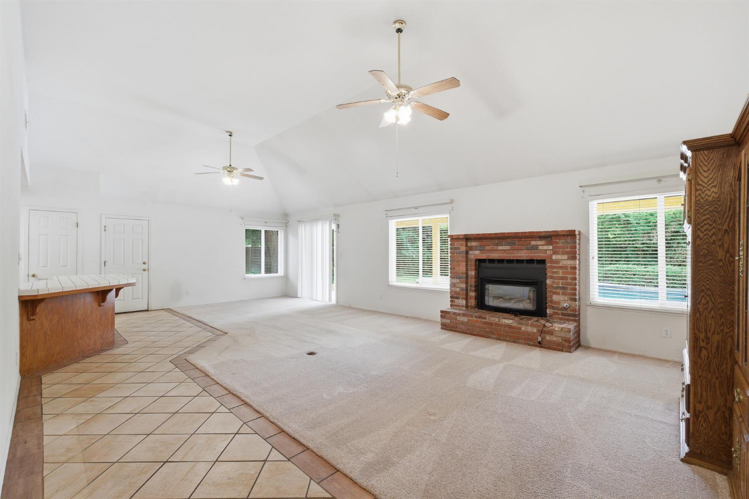 Single Family in Fresno - photo 3