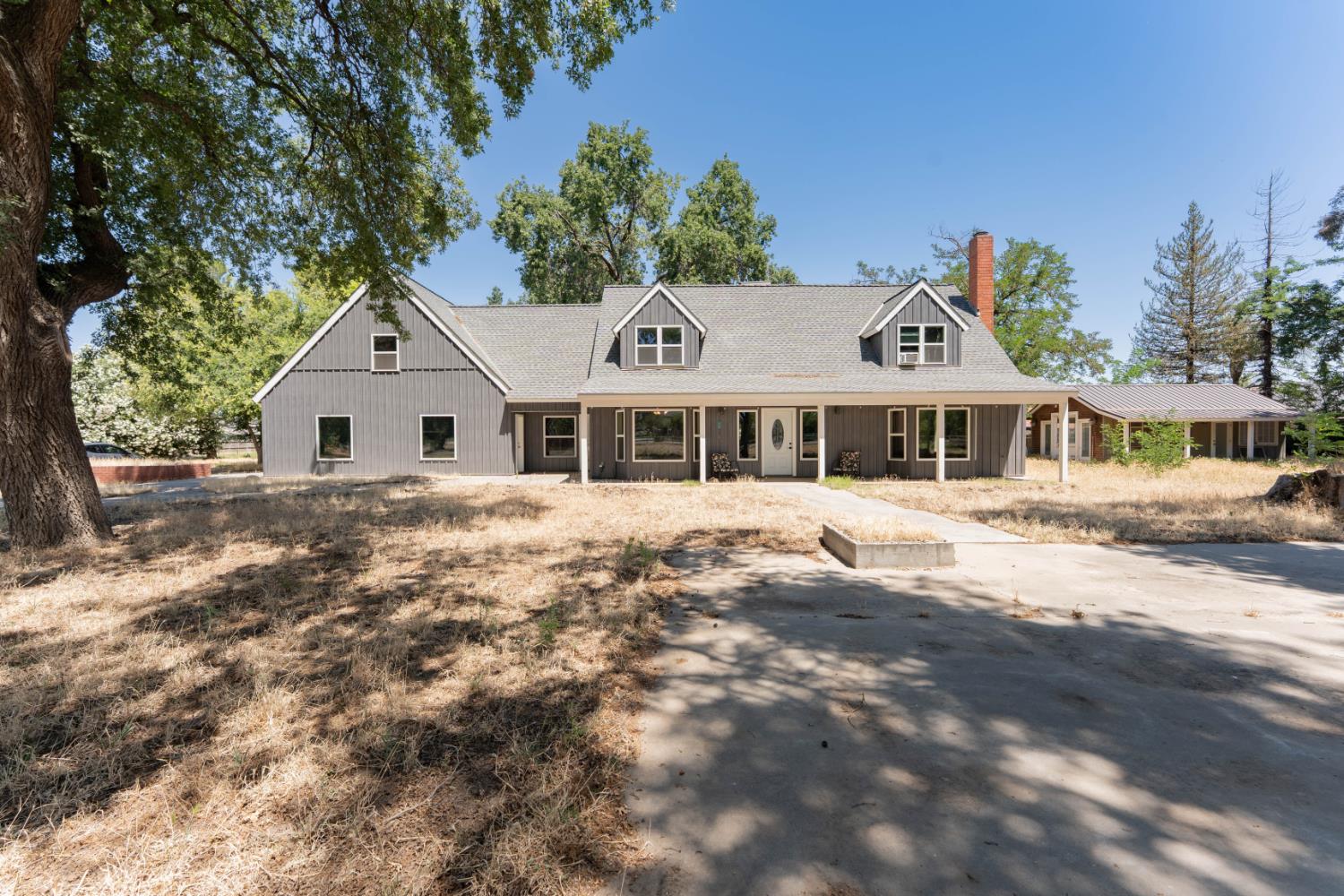 Single Family in Lemoore - main photo