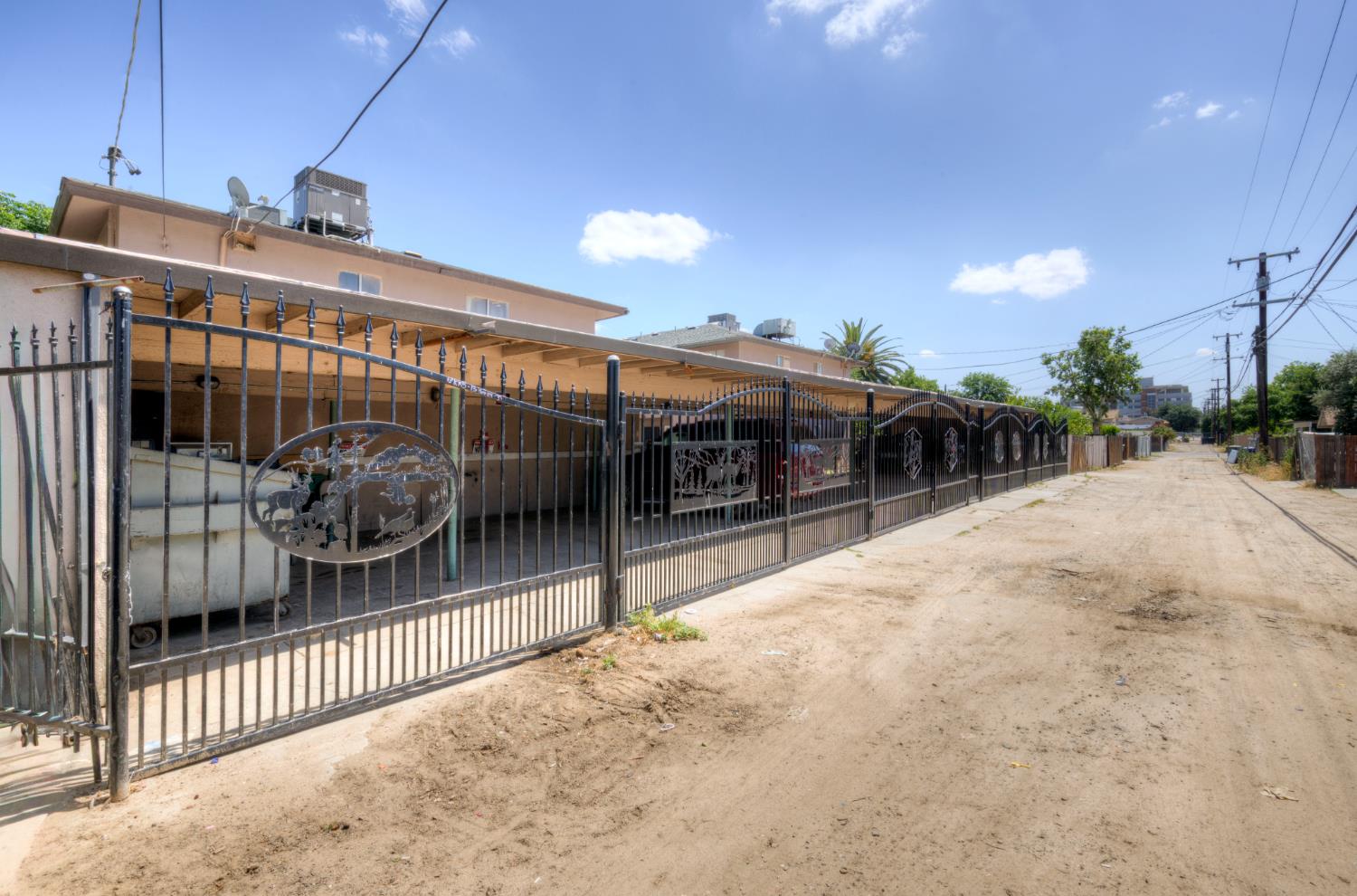 Multi Family in Fresno - photo 3
