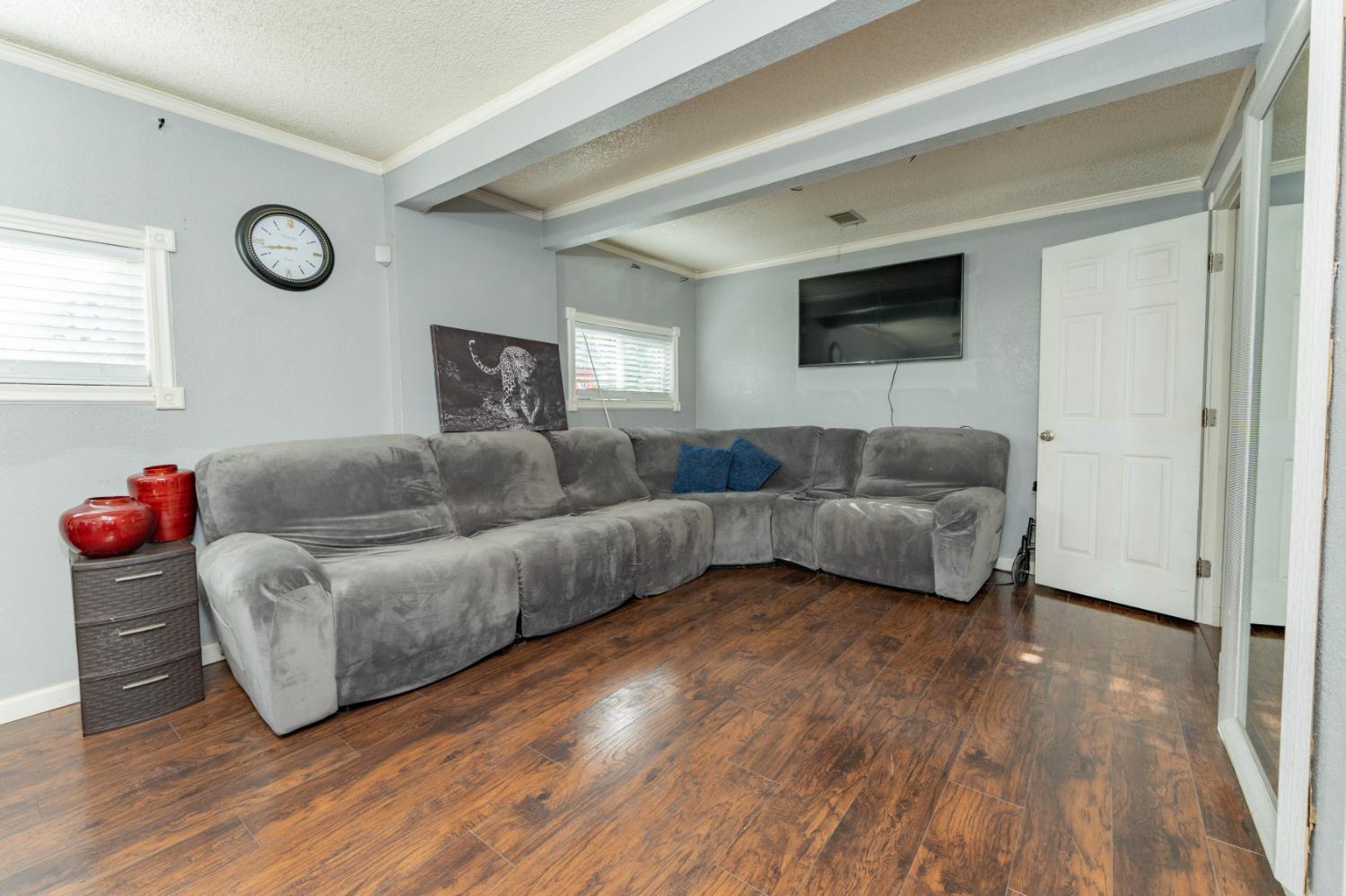 Single Family in Corcoran - photo 3