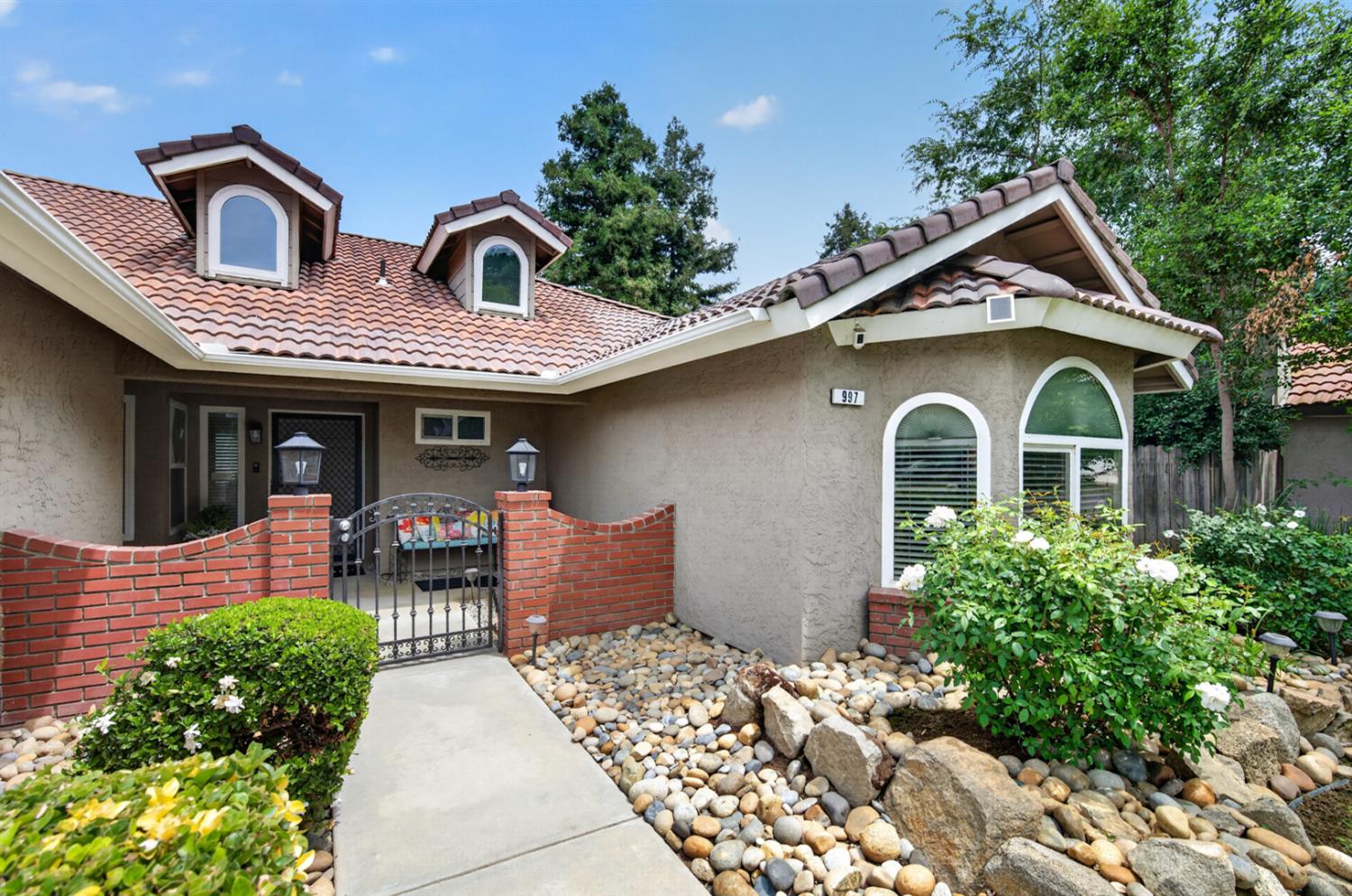 Single Family in Clovis - photo 2