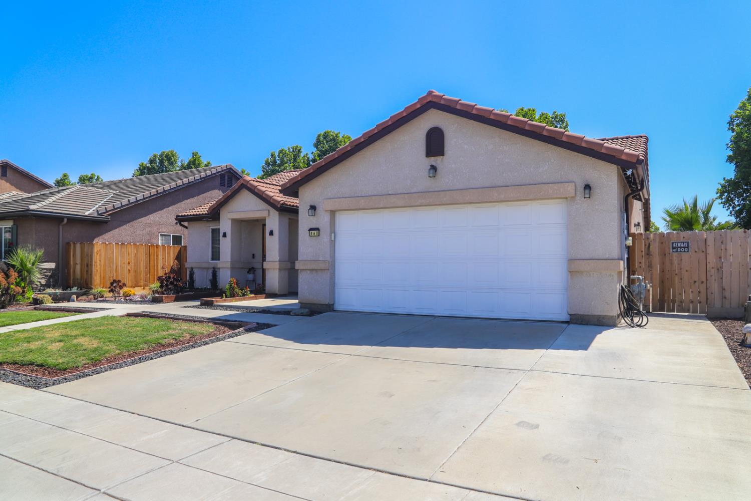 Single Family in Fresno - photo 3