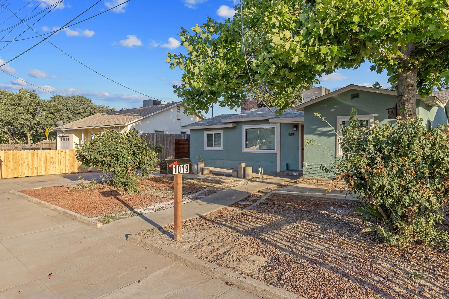 Single Family in Visalia - photo 3