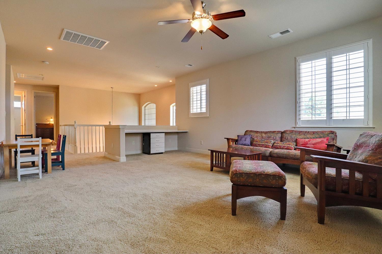 Photo 35