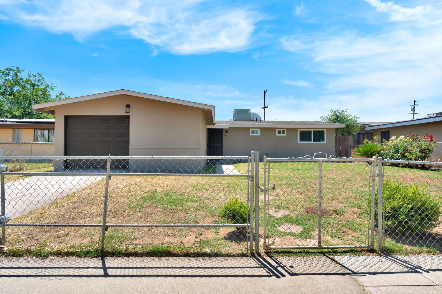 Single Family in Fresno - main photo