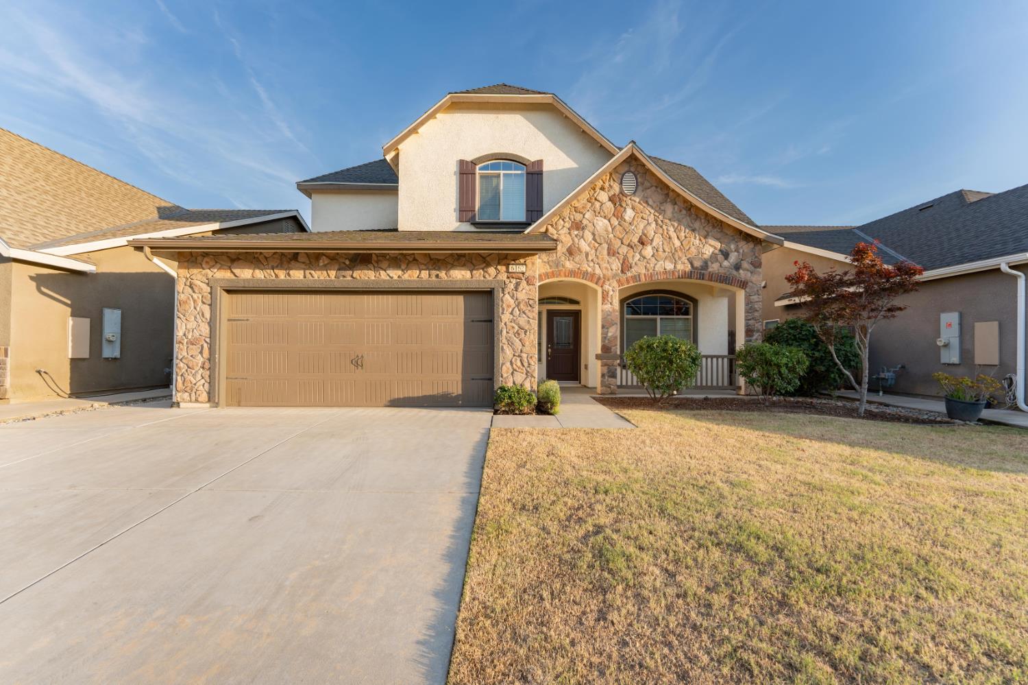 Featured listings