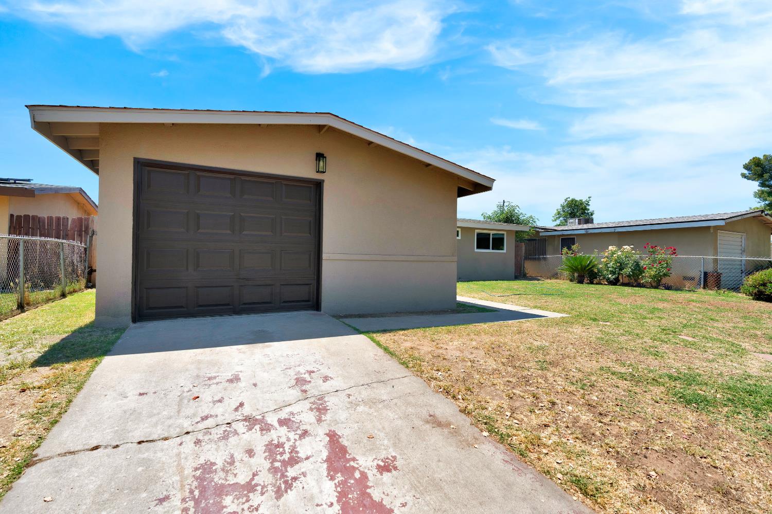 Single Family in Fresno - photo 3
