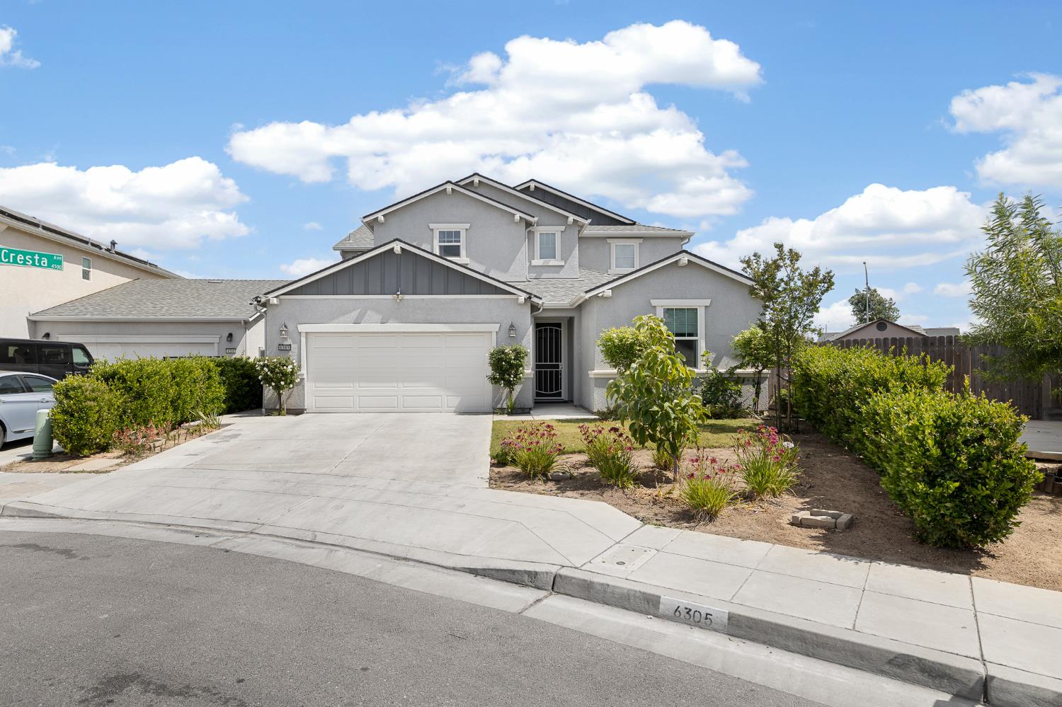 Featured listings