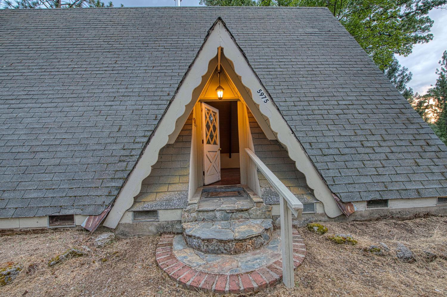Single Family in Mariposa - photo 3
