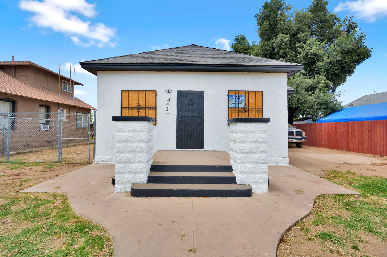Single Family in Fresno - photo 2