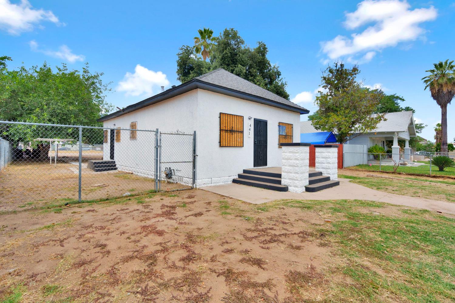 Single Family in Fresno - photo 3