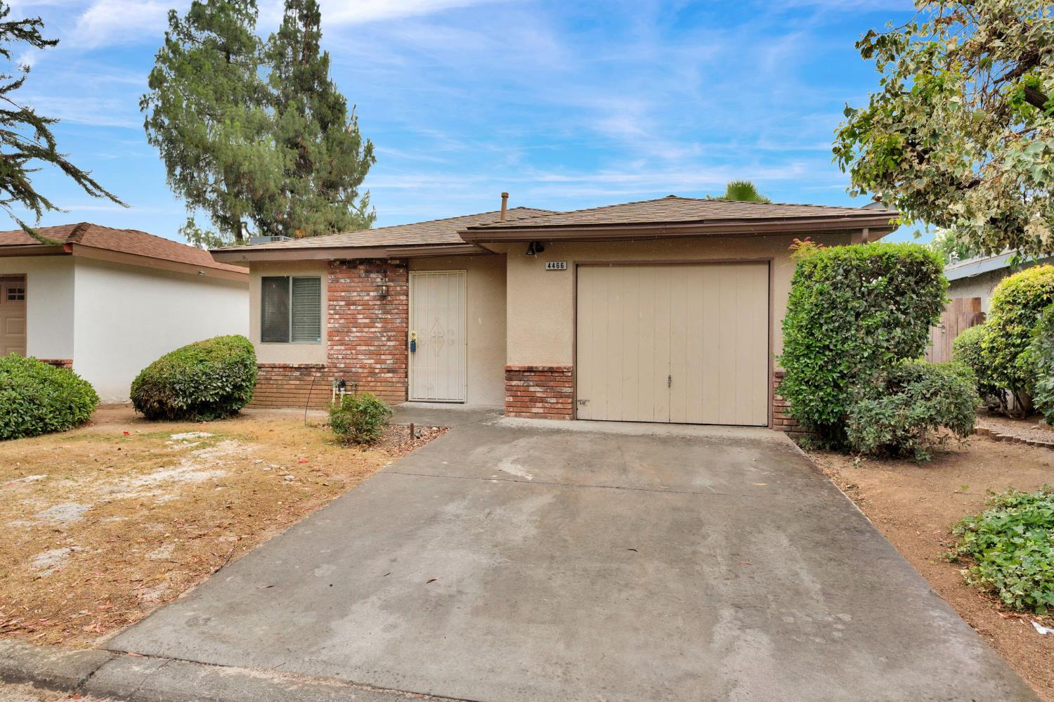 Single Family in Fresno - photo 3