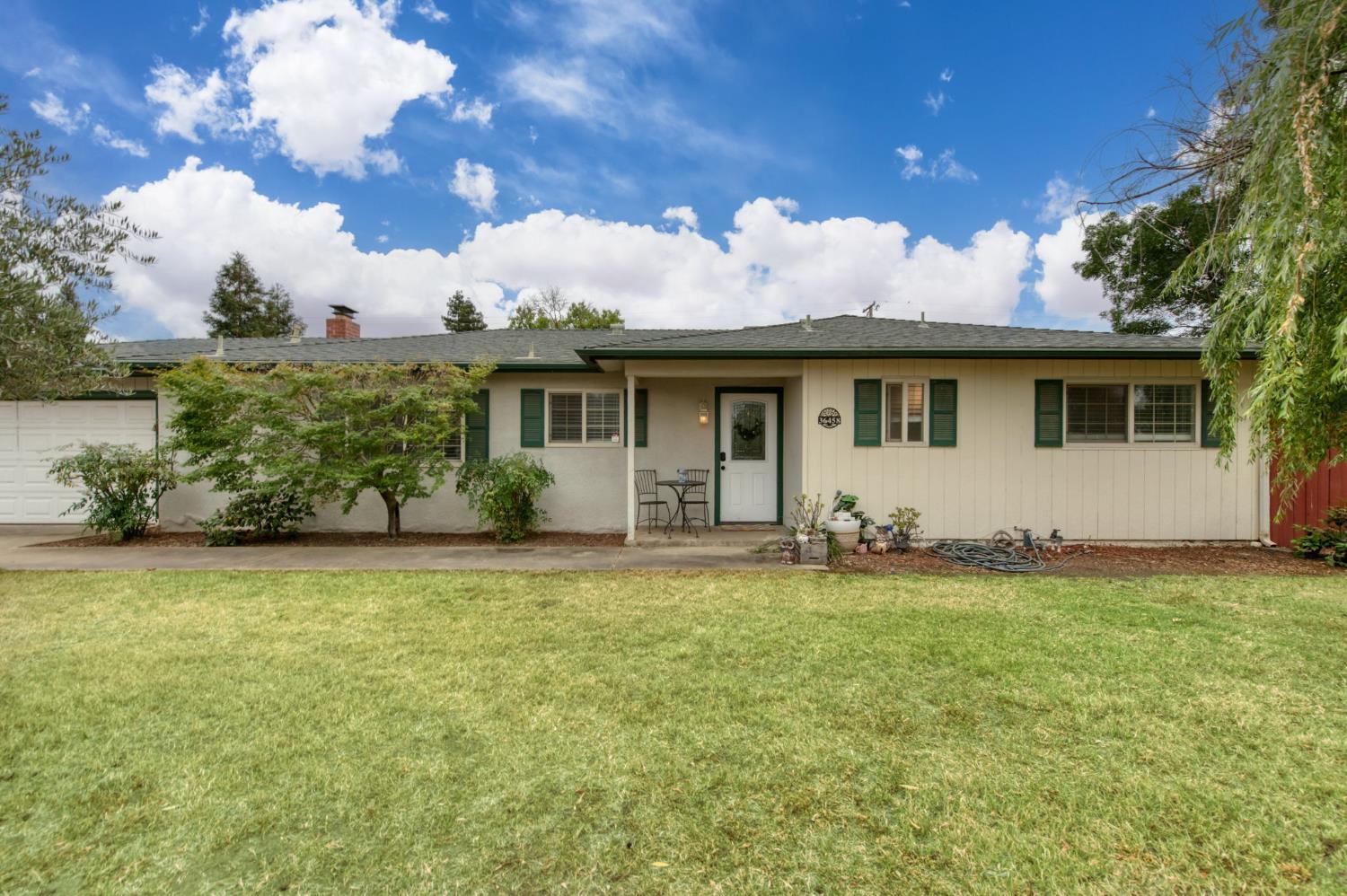 Single Family in Madera