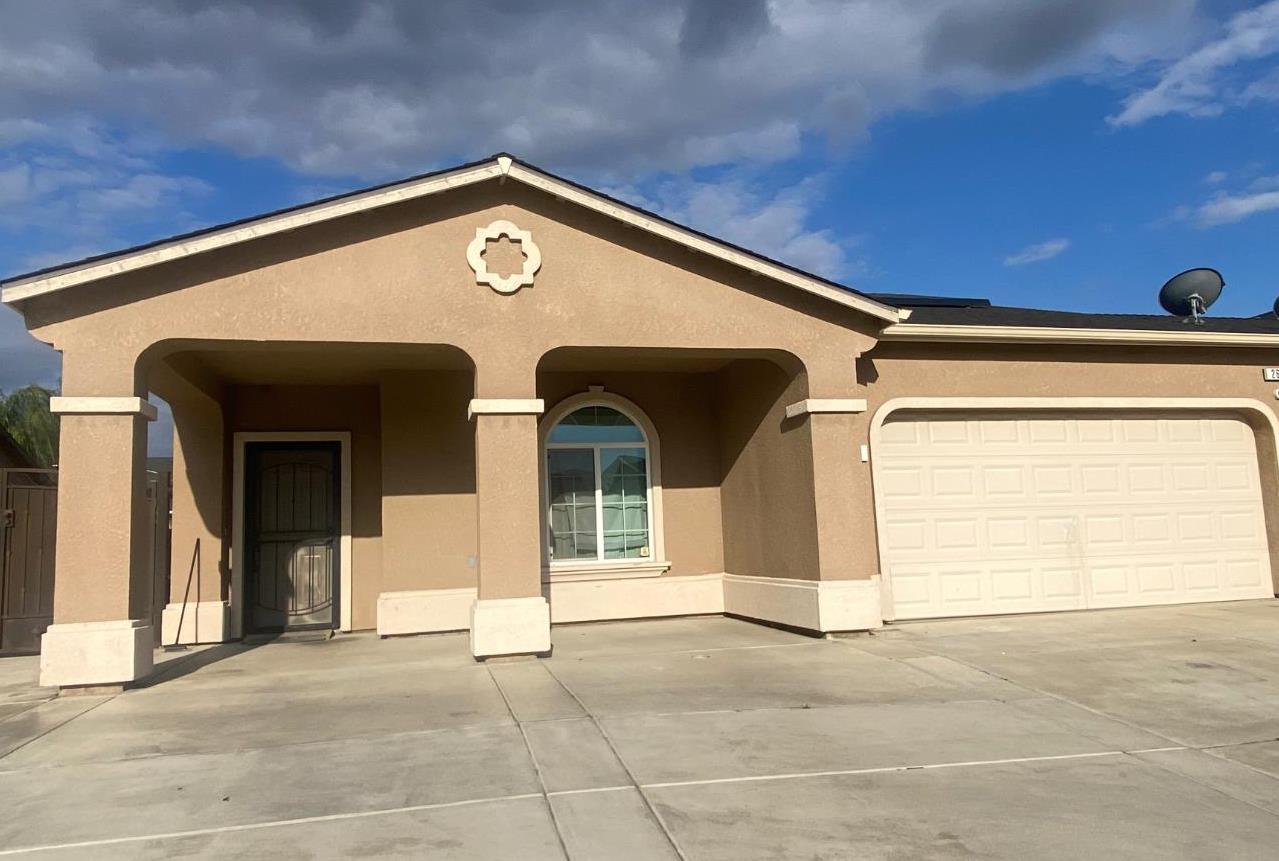 Featured listings