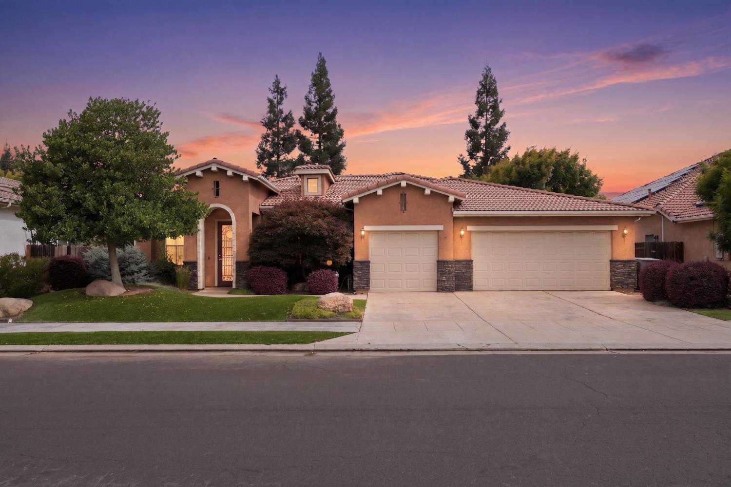 Featured listings