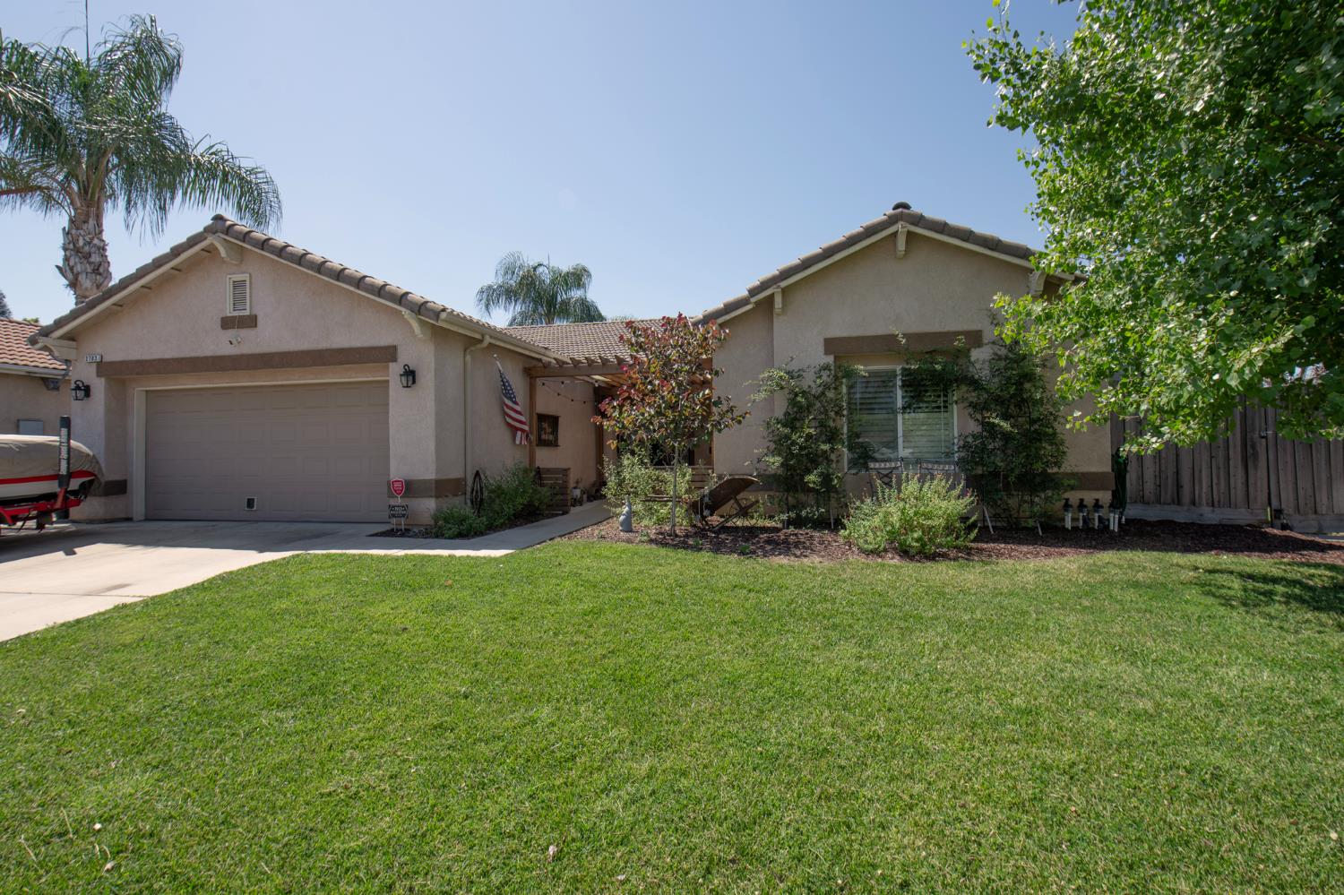 Single Family in Sanger