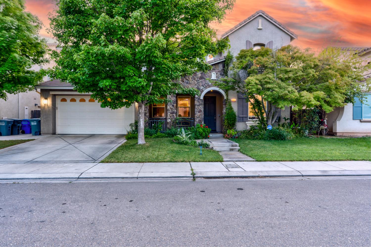 Single Family in Merced - main photo