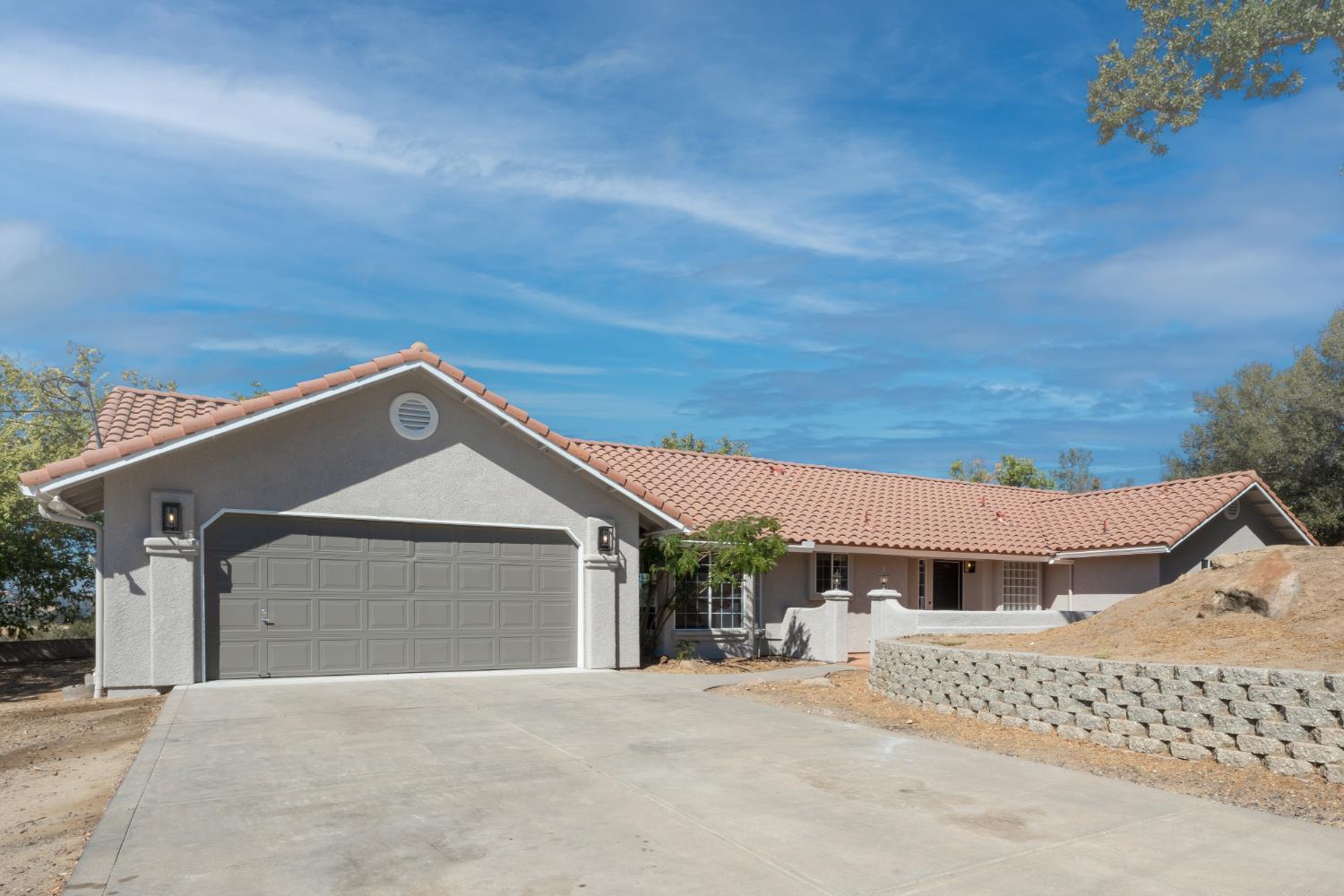 Single Family in Coarsegold