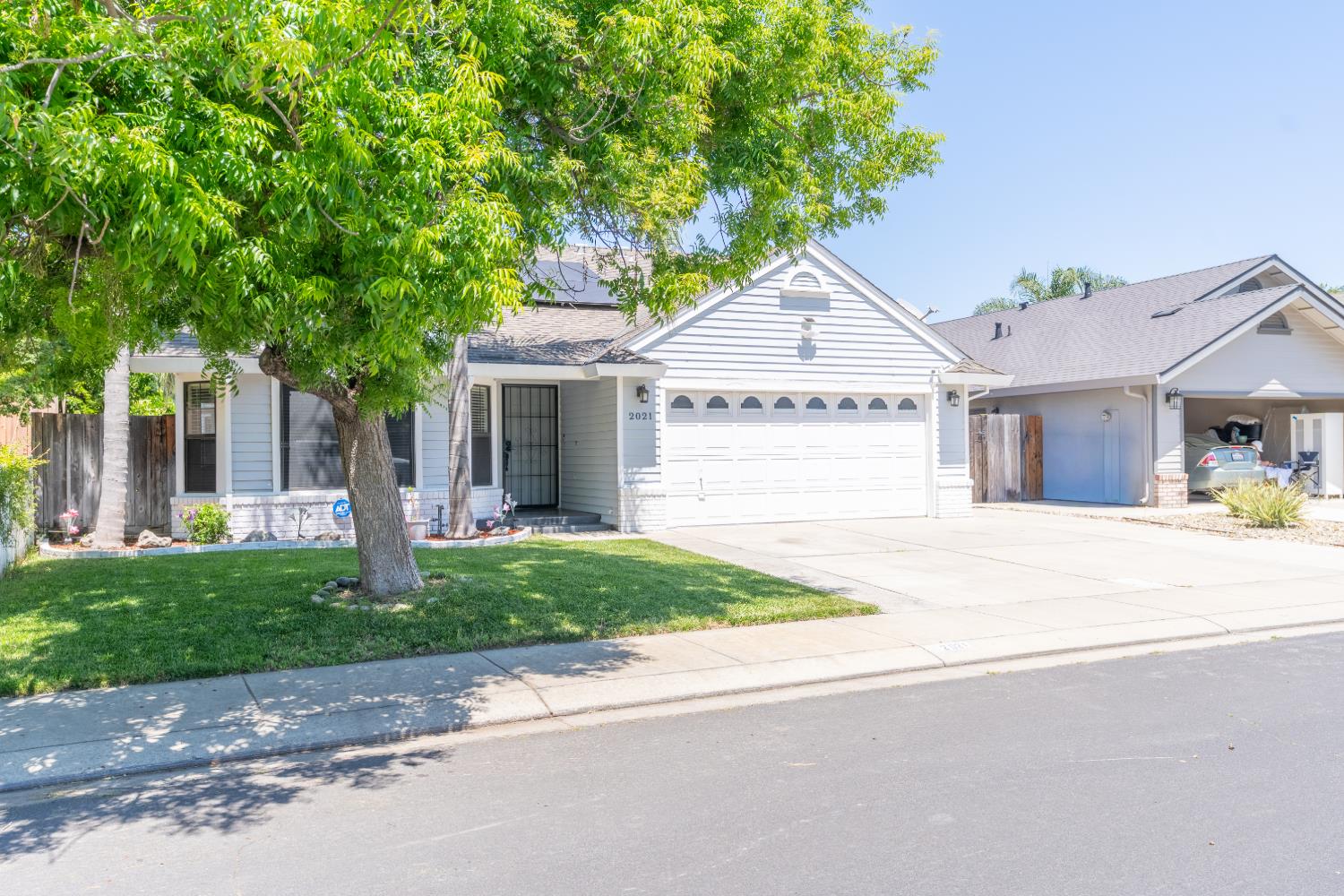 Single Family in Modesto - photo 2