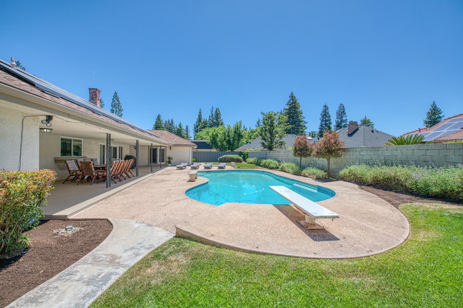 3848 W Alluvial Avenue