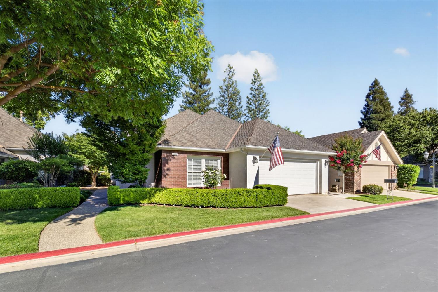 Single Family in Fresno - photo 3