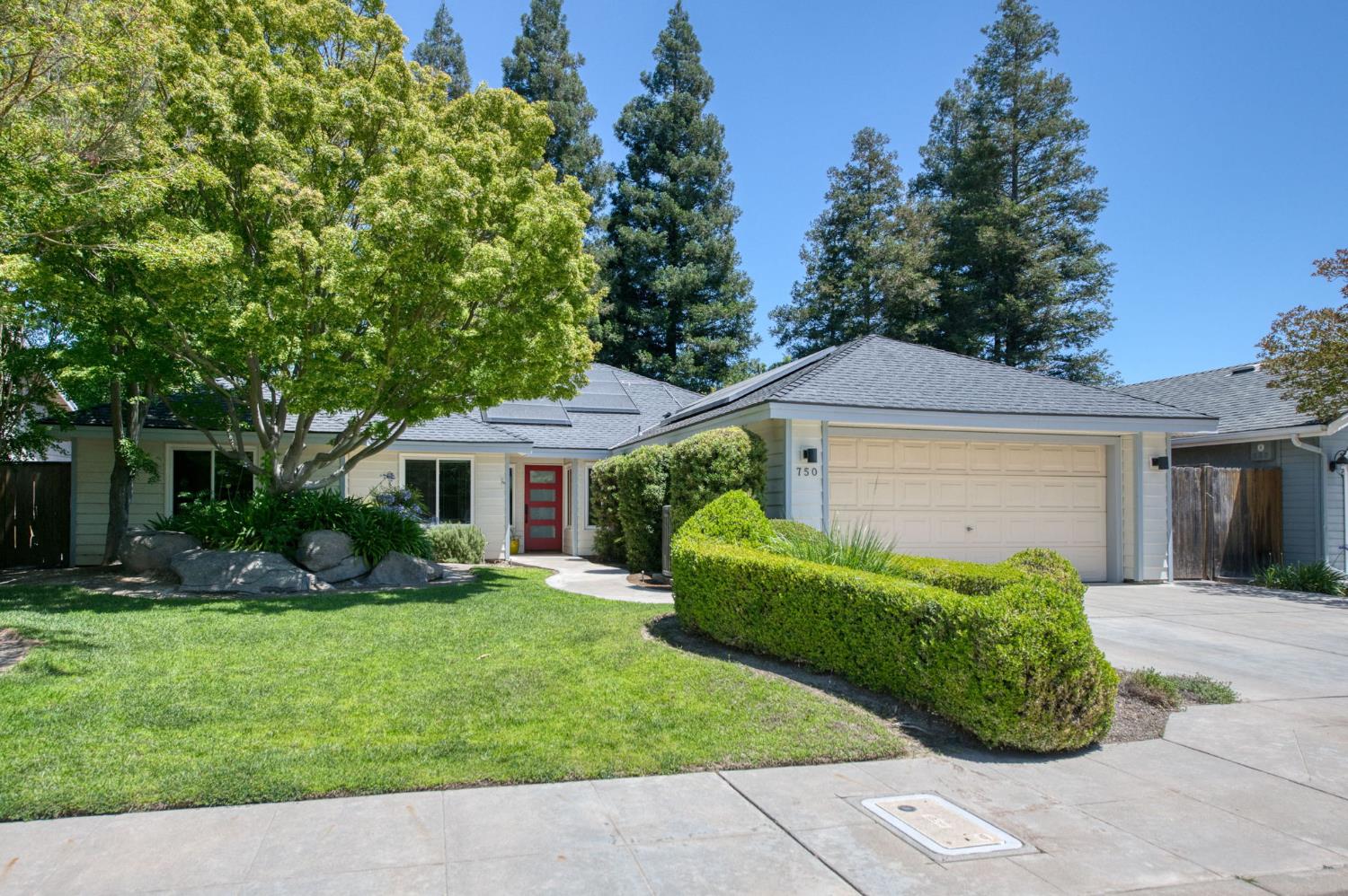 Single Family in Fresno - photo 3