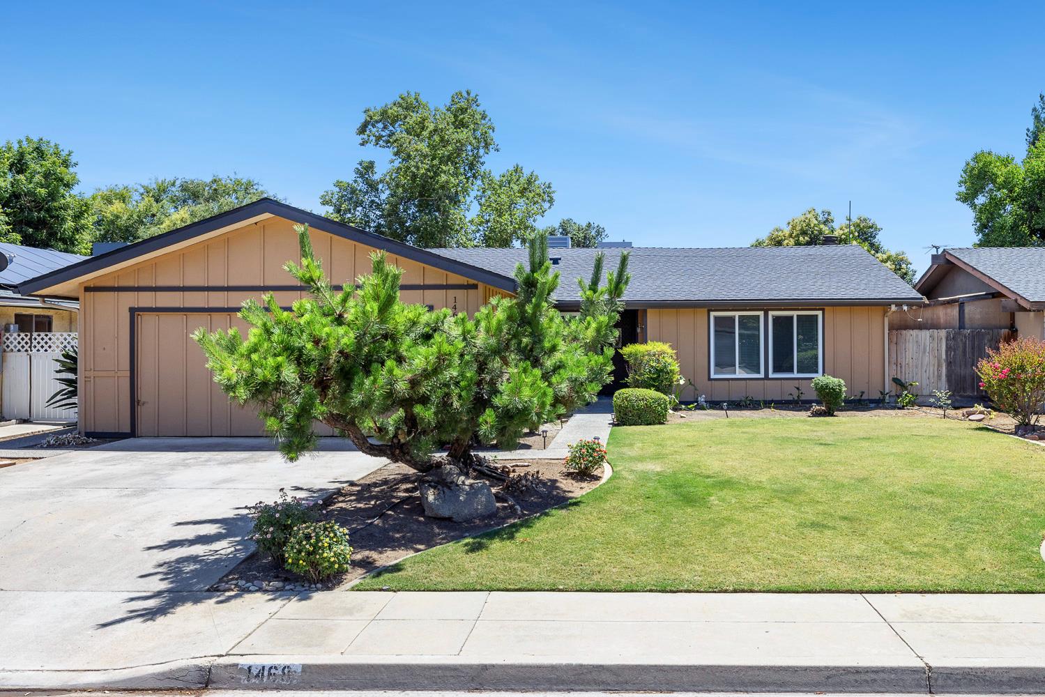 Single Family in Clovis