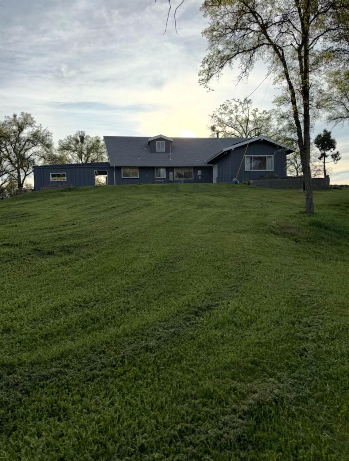 Single Family in Auberry - photo 3