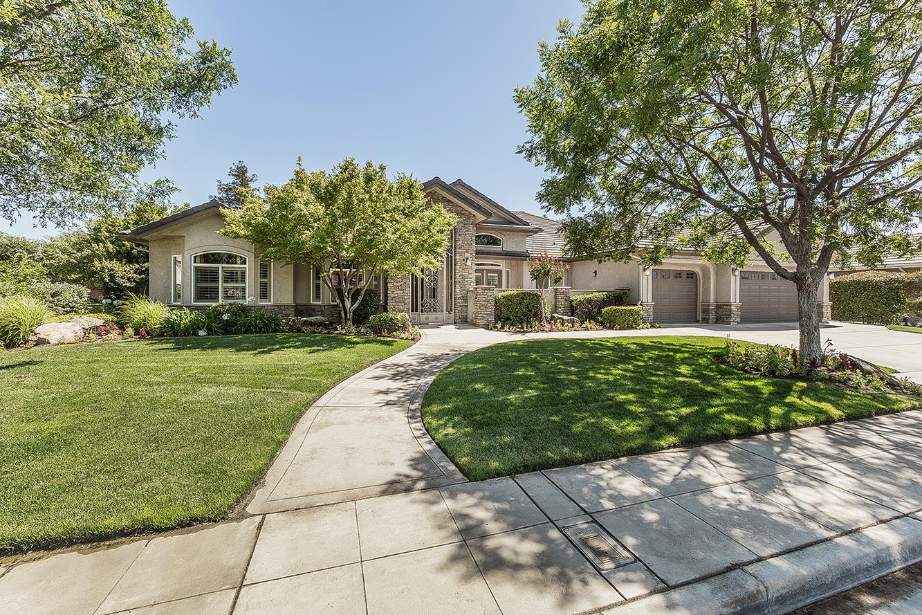 Single Family in Clovis - photo 2