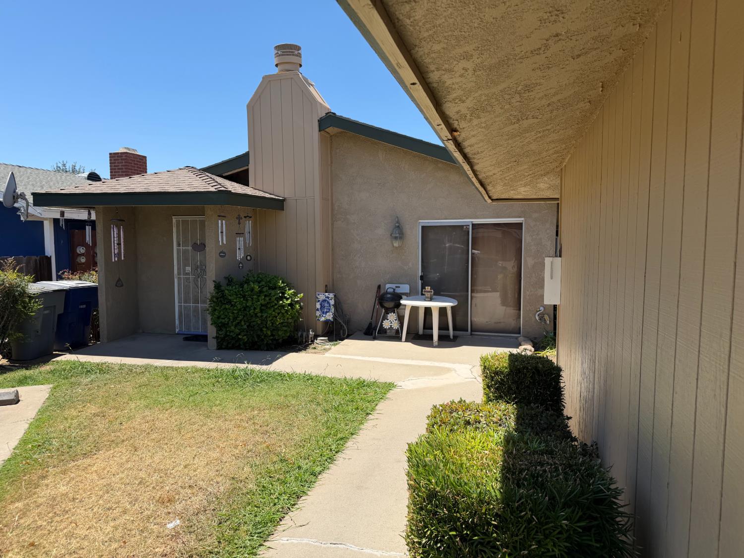 Triplex in Fresno