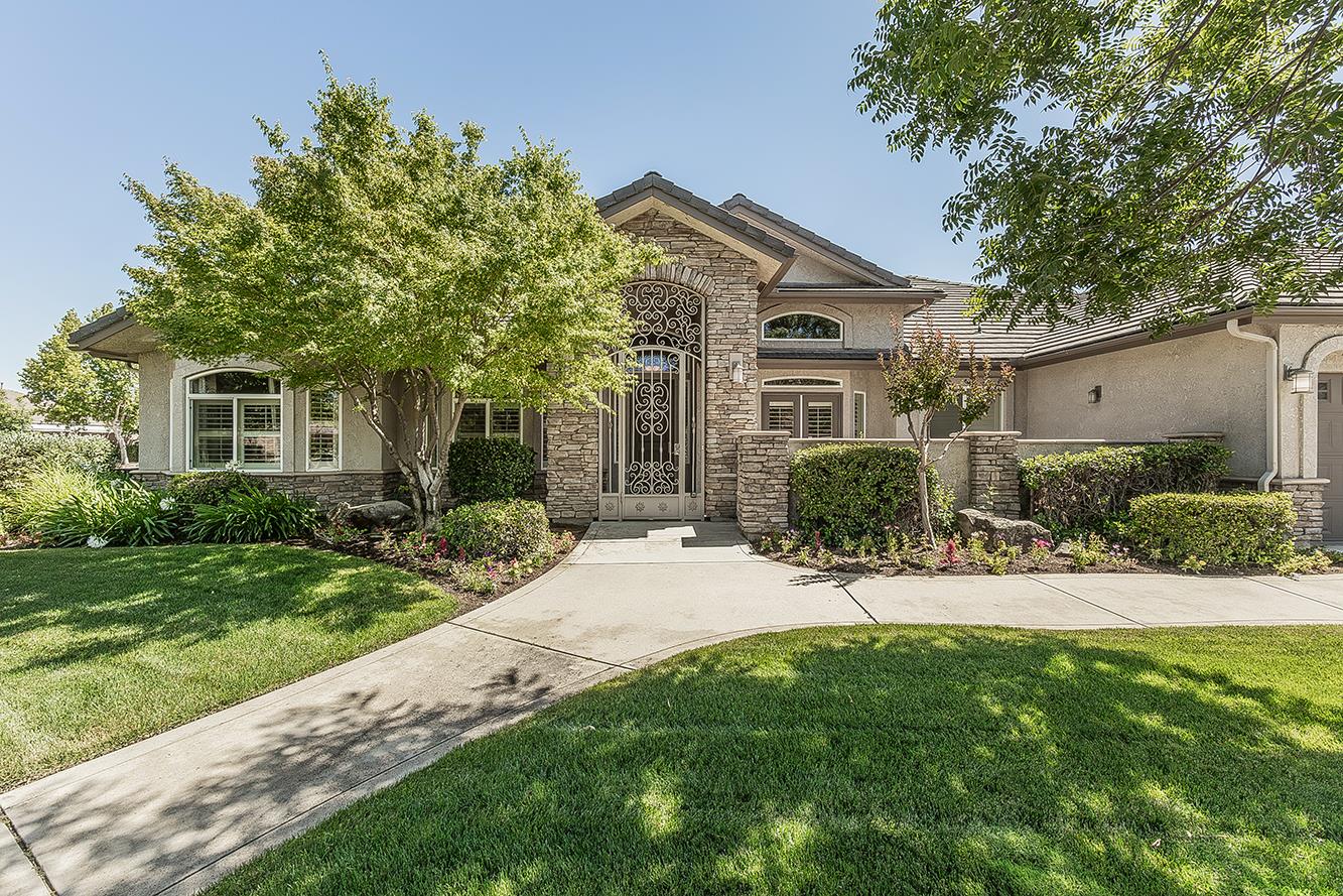 Single Family in Clovis - photo 3