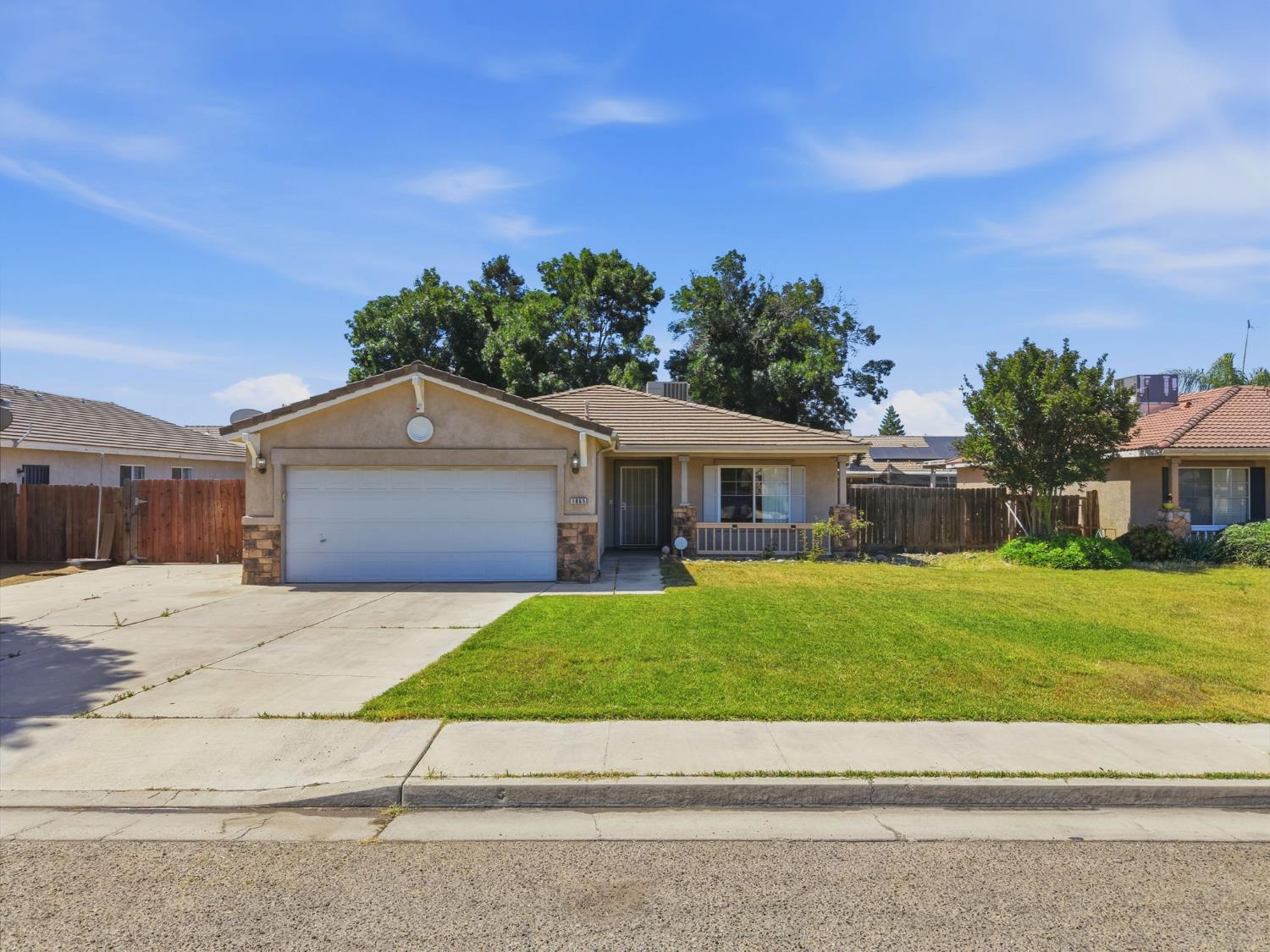 Single Family in Porterville