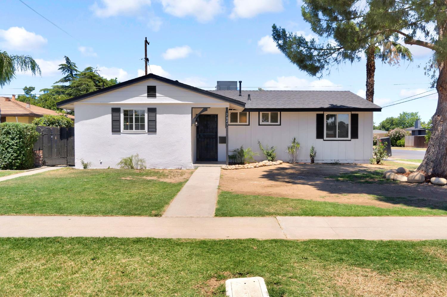 Single Family in Fresno