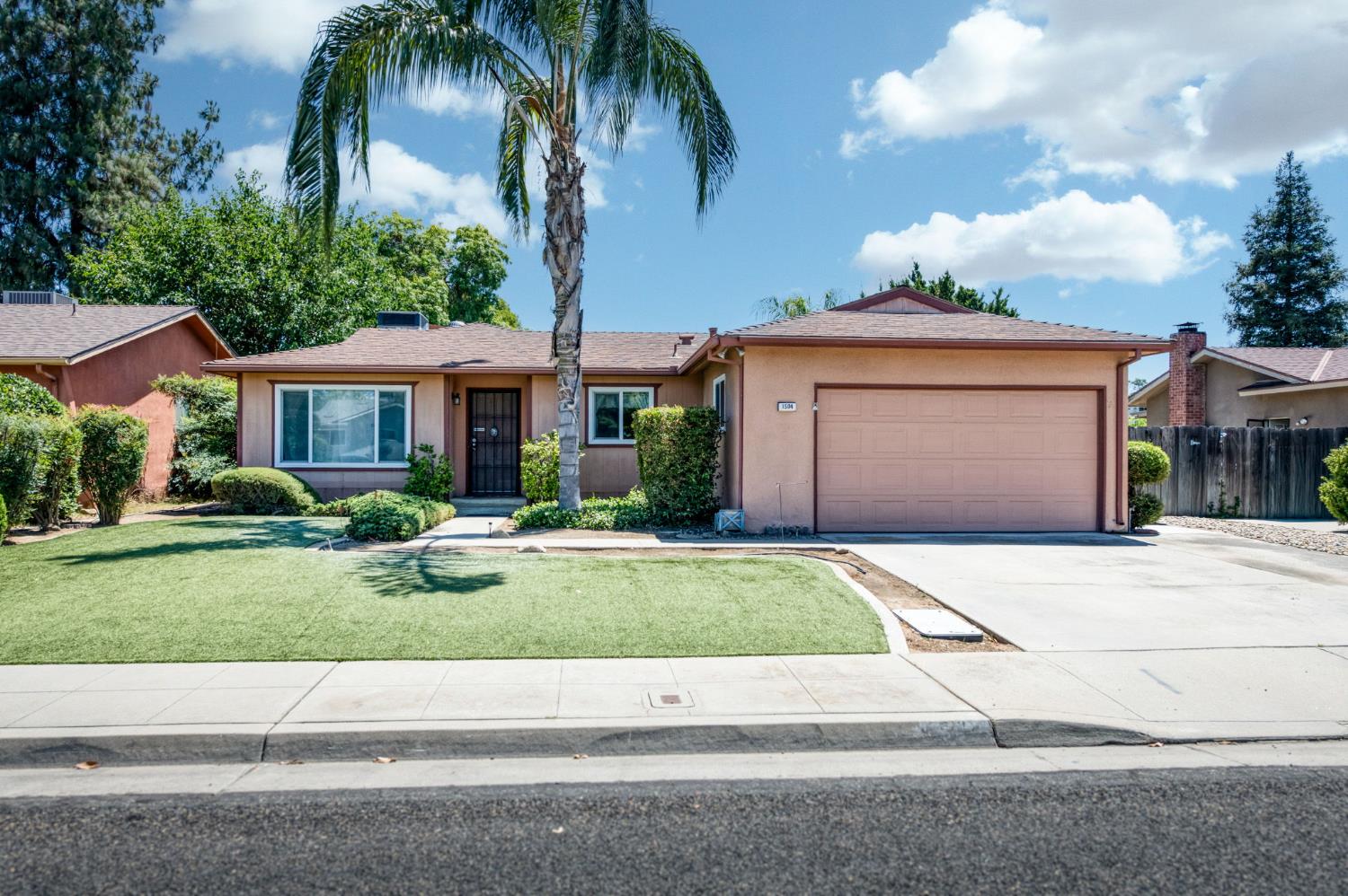 Single Family in Clovis - photo 3