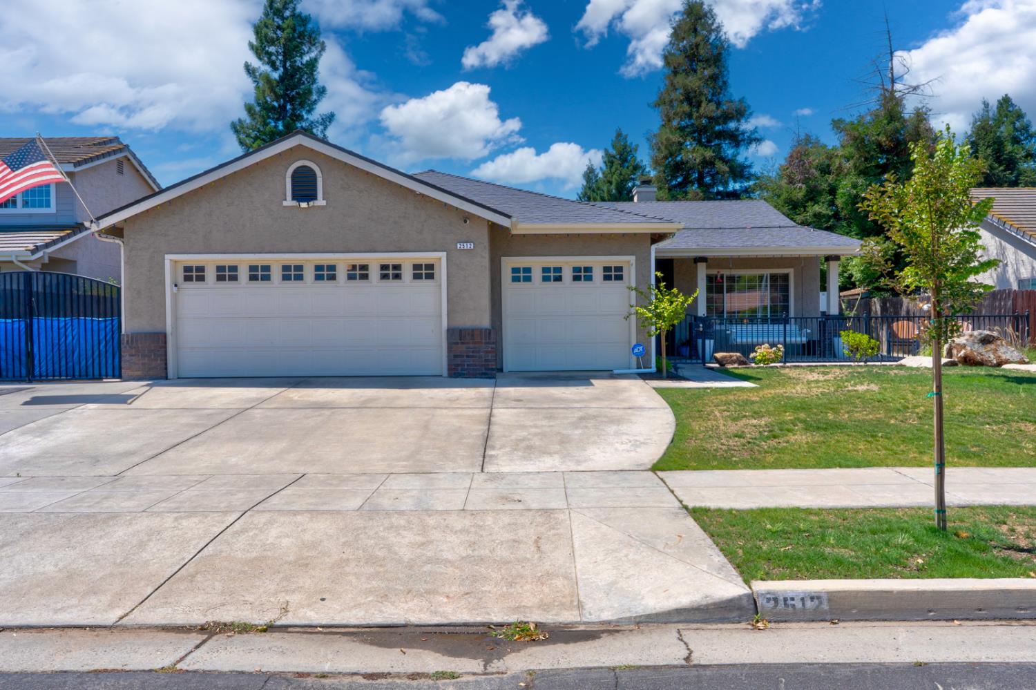 Single Family in Clovis - photo 3
