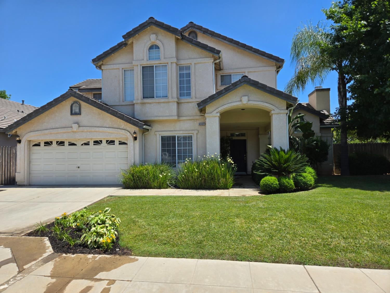 Featured listings