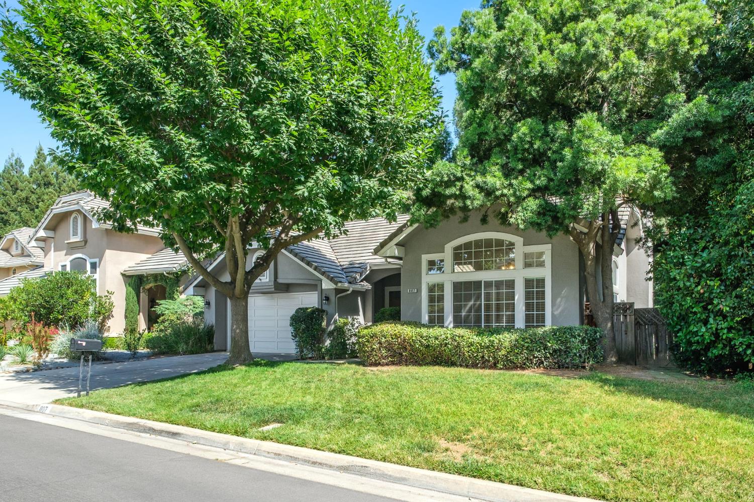 Single Family in Fresno - photo 3
